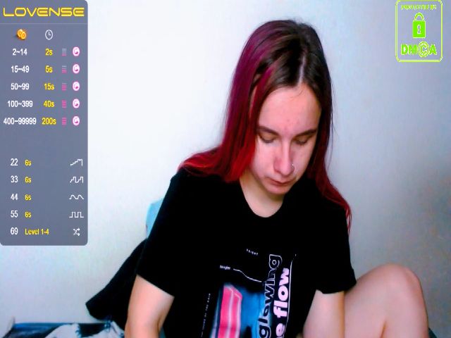 Live sex webcam photo for GirlGrace #269527428