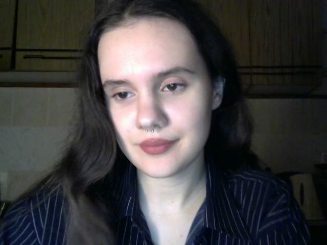 Live sex webcam photo for Mss_Veronika #269532558