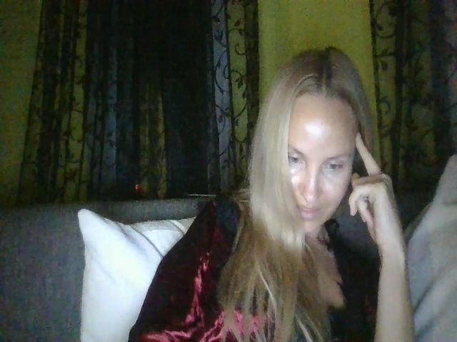 Live sex webcam photo for Lady_Irina1 #269532903