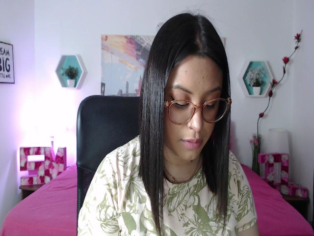 Live sex webcam photo for Sexualmilena #269530382