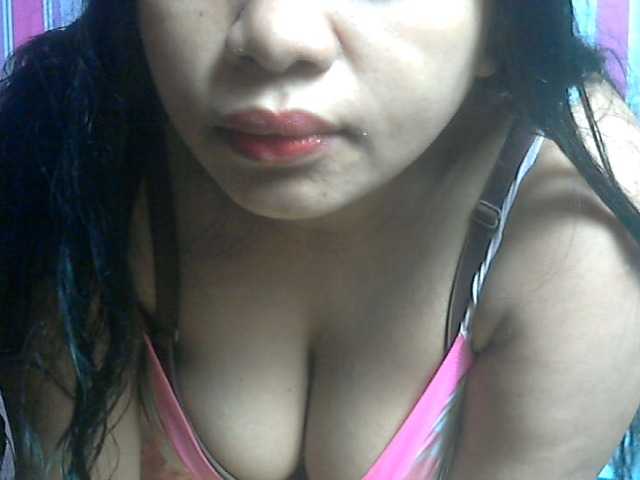 Live sex webcam photo for flirtybabe69 #269522412