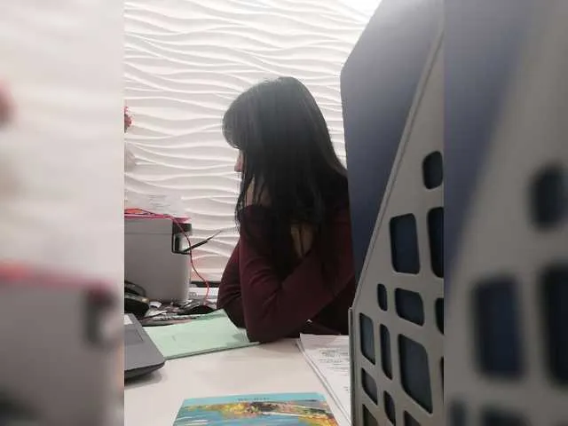 Live sex webcam photo for Love-me-too #269523578