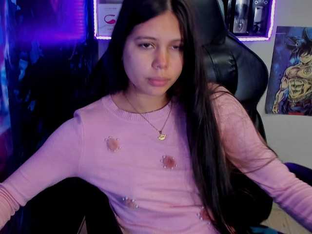 Live sex webcam photo for XCrislerSweet #269523543