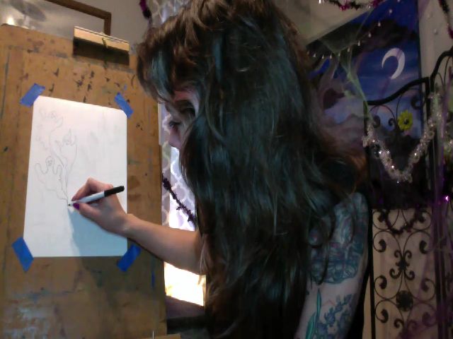 Live sex webcam photo for MammaCreeper #269532165