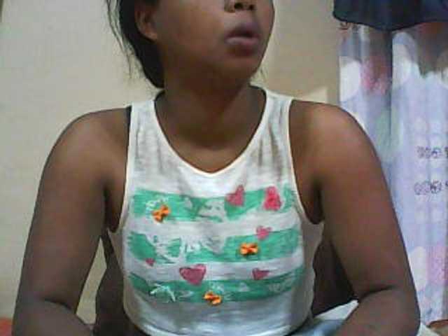 Live sex webcam photo for Malinciehot #269538506