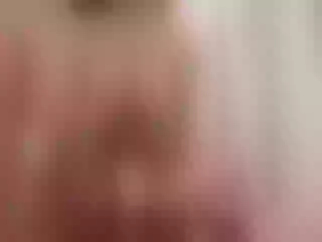 Live sex webcam photo for LittleAlisa #269541997