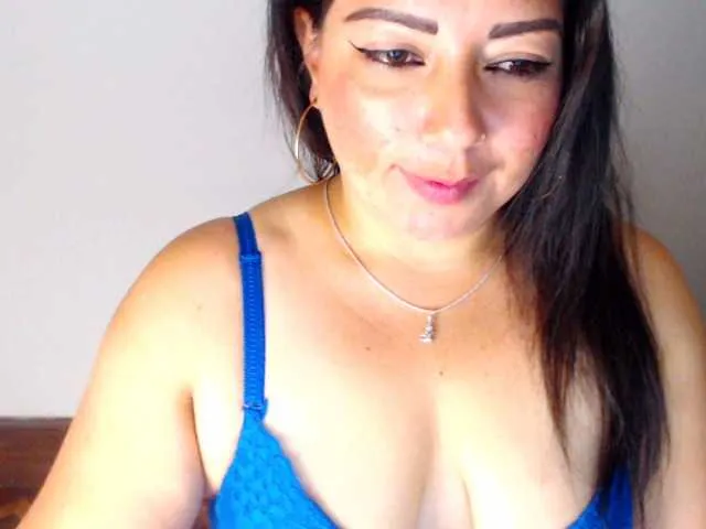 Live sex webcam photo for jimenacolinss #269533957