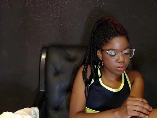 Live sex webcam photo for afrodita-16 #269548306