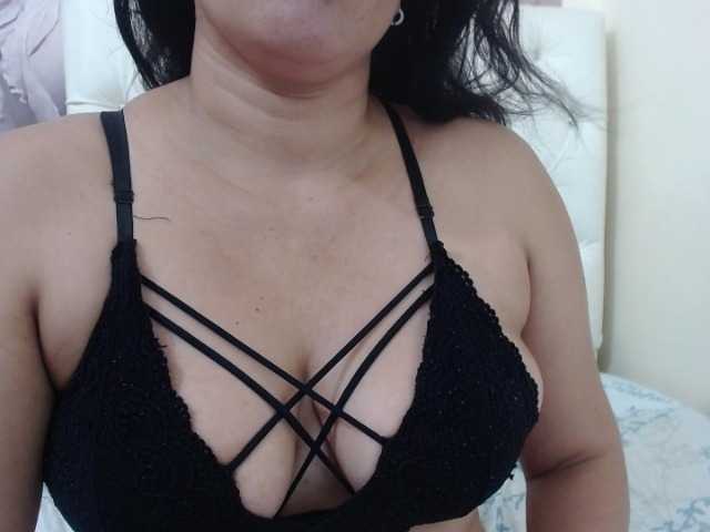 Live sex webcam photo for AdeleMilf #288007767