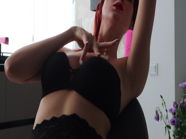 Live sex webcam photo for aStarTa_ #269540690