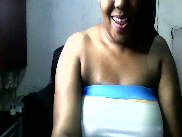 Live sex webcam photo for CHUBBY1X #269535142