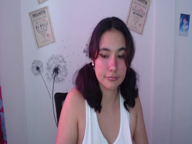 Live sex webcam photo for Jade_leon_ #269549967