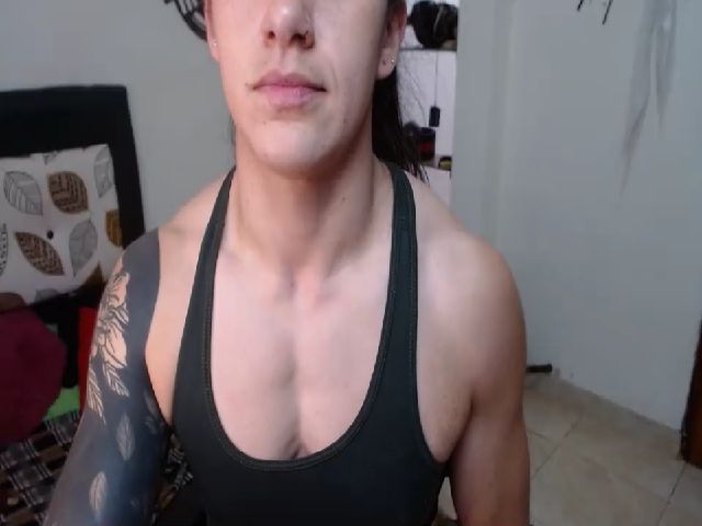 Live sex webcam photo for musclequeen #269545561