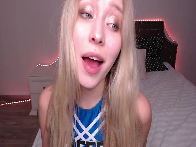 Live sex webcam photo for Pristine_Edge #269551303