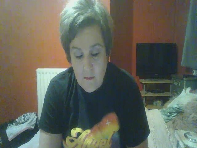 Live sex webcam photo for YUMMYMUMMY39 #269549249