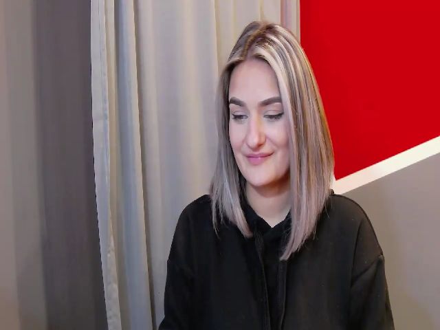 Live sex webcam photo for SecretAmber #269545625