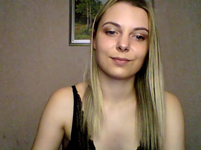 Live sex webcam photo for BreeAngel #269540876