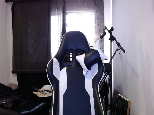 Live sex webcam photo for Arya_stark_ #269550680