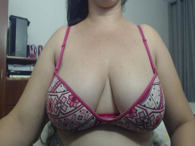 Live sex webcam photo for squirtx_hott #269541916