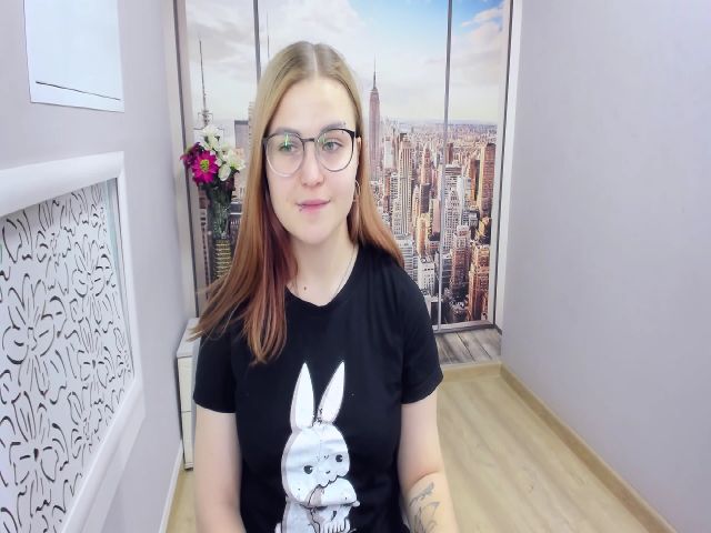 Live sex webcam photo for EvaMild #269535876