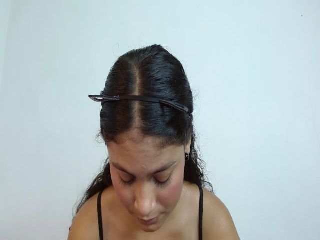 Live sex webcam photo for Lulu_girl #269540937