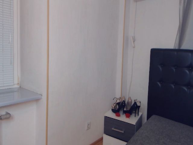 Live sex webcam photo for Asoll77 #269544490