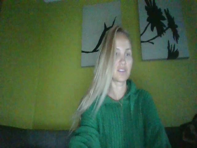 Live sex webcam photo for Lady_Irina1 #269545279