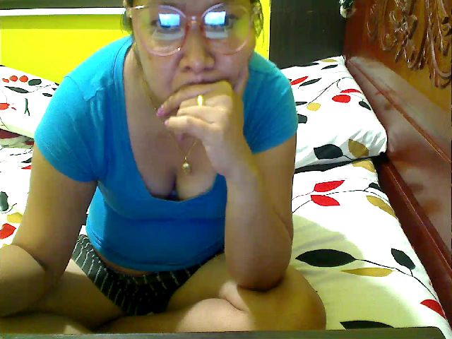 Live sex webcam photo for LiL_Spermaid #269536573