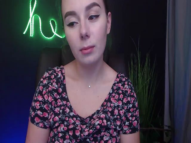 Live sex webcam photo for DinaD #269544856