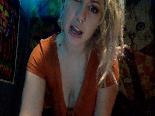 Live sex webcam photo for BreonnaThicc #269541062