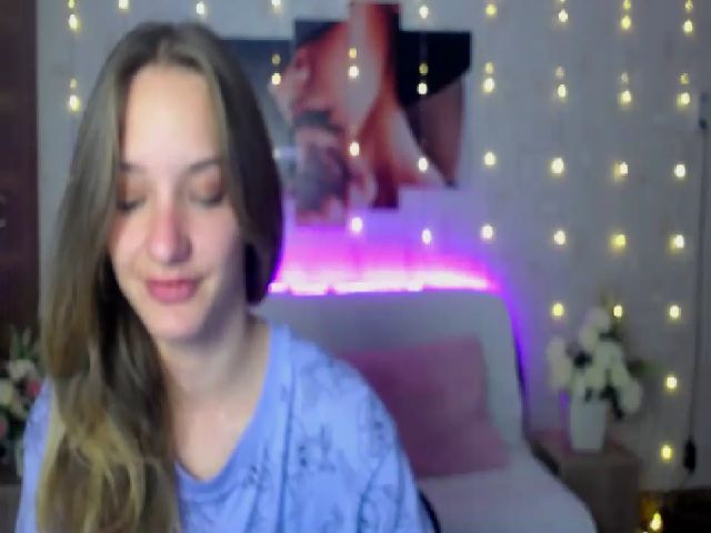 Live sex webcam photo for Tessa_Hot #269544853