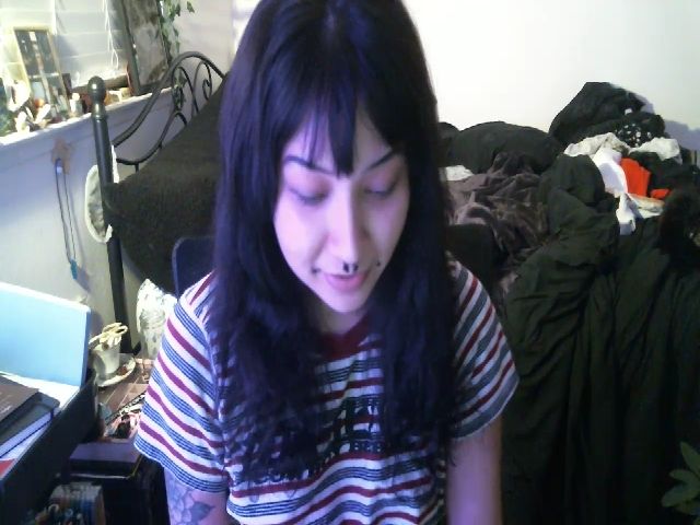 Live sex webcam photo for hazy666 #269536889