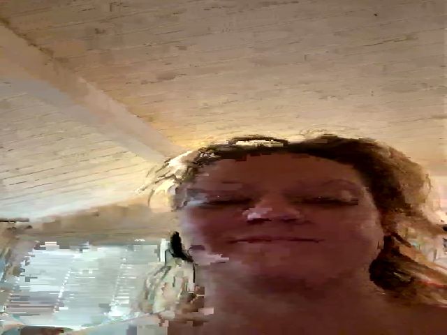 Live sex webcam photo for MolliCakes #269545931