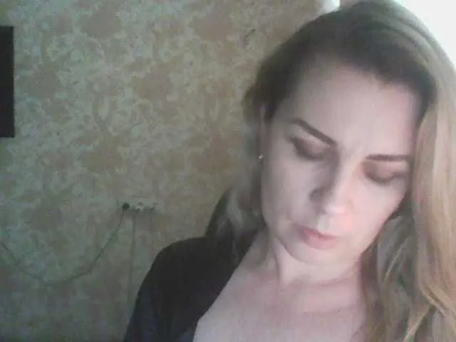 Live sex webcam photo for saden27 #269537856