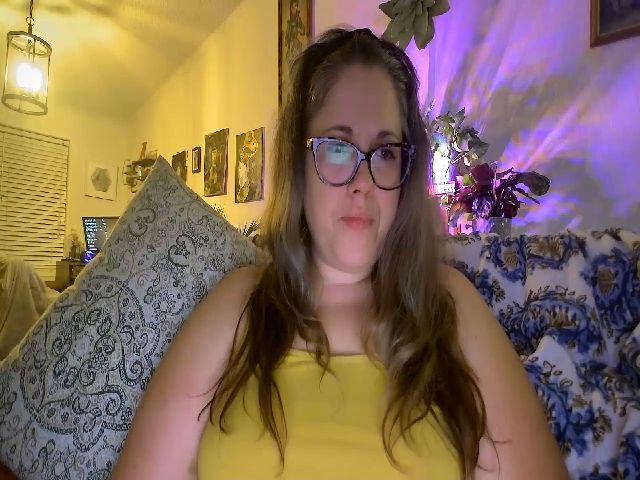 Live sex webcam photo for Laural55 #269535483
