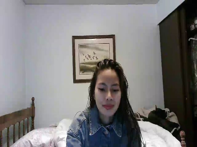 Live sex webcam photo for Hannapinay #269551473