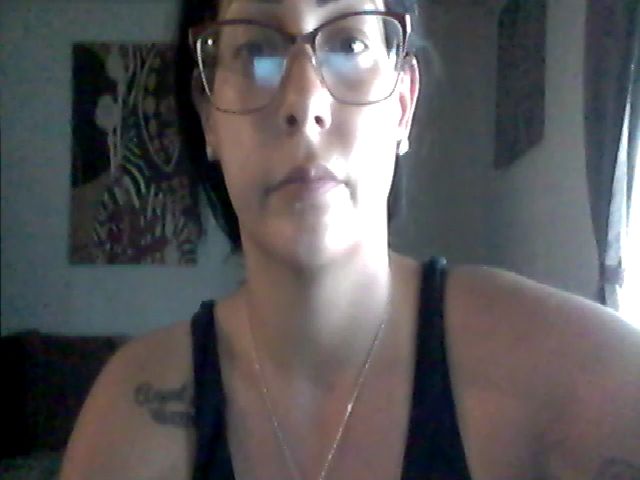 Live sex webcam photo for Angelmarie89 #269544212