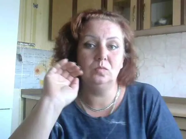 Live sex webcam photo for LilyTanya #269566711