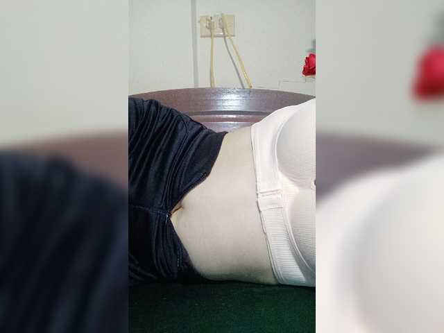 Live sex webcam photo for wettt12910 #269557780