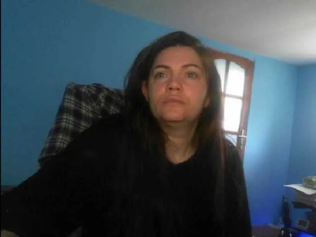 Live sex webcam photo for YourDesire36 #269558171