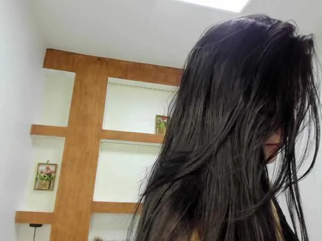 Live sex webcam photo for vianca-grey #269567093