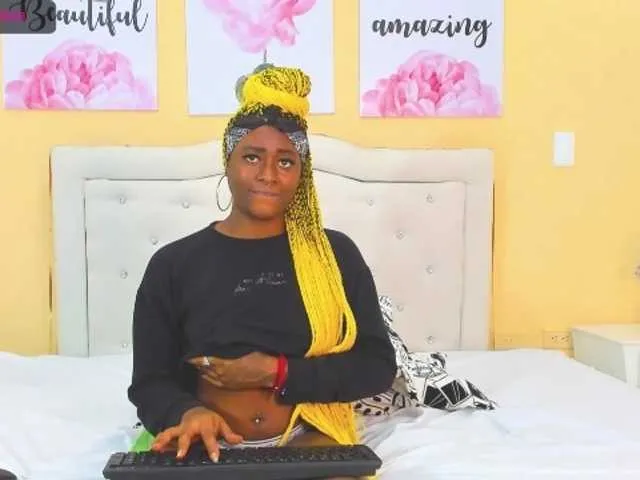 Live sex webcam photo for LanirTahurtt #269558153