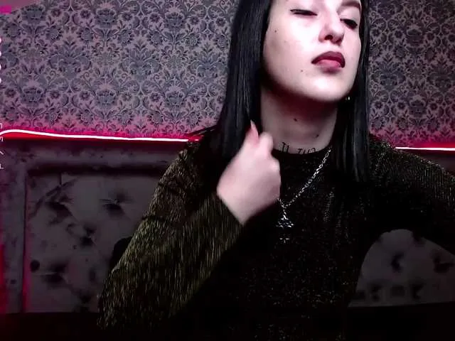 Live sex webcam photo for JessieBerlin #269553259