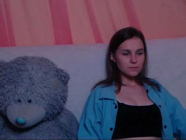 Live sex webcam photo for roksanamae #269568061