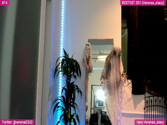 Live sex webcam photo for VerenaG #269556323