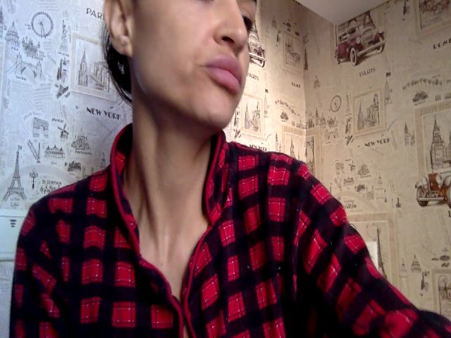 Live sex webcam photo for JolyBoss #269559071