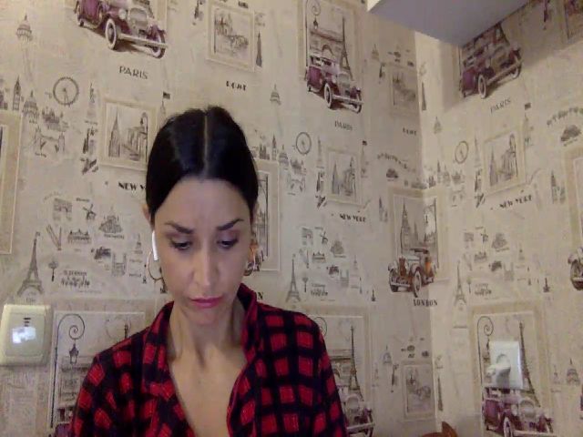 Live sex webcam photo for JolyBoss #269569309