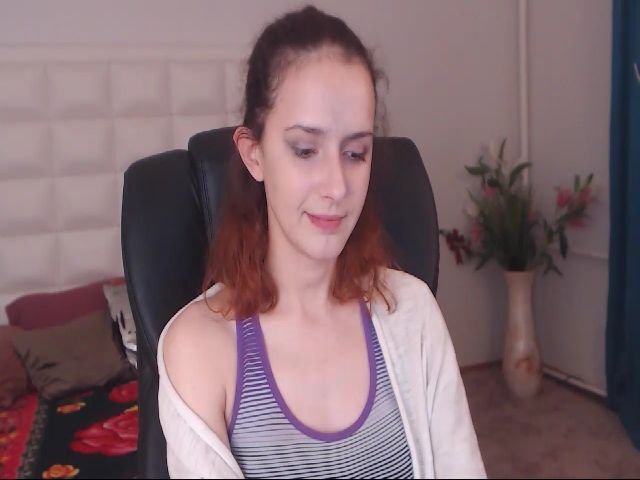 Live sex webcam photo for IrisNichols #269554187