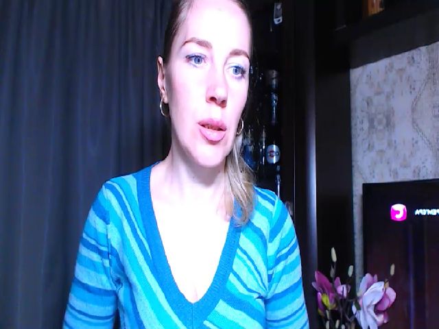 Live sex webcam photo for Oly_nice_ #269569551