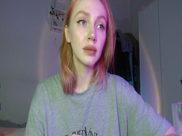 Live sex webcam photo for soo_emma #269569812